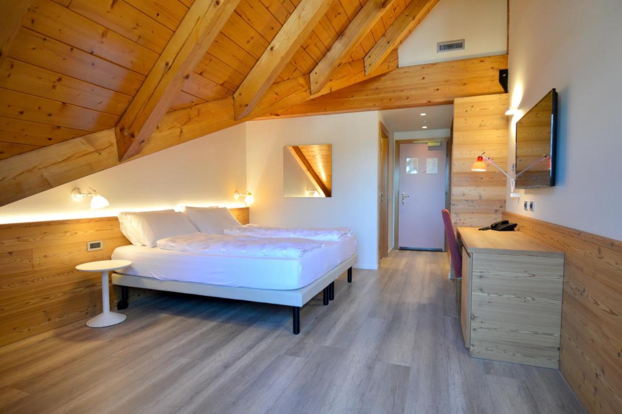 Alpholiday Dolomiti Wellness & Family Hotel Dimaro Ruang foto