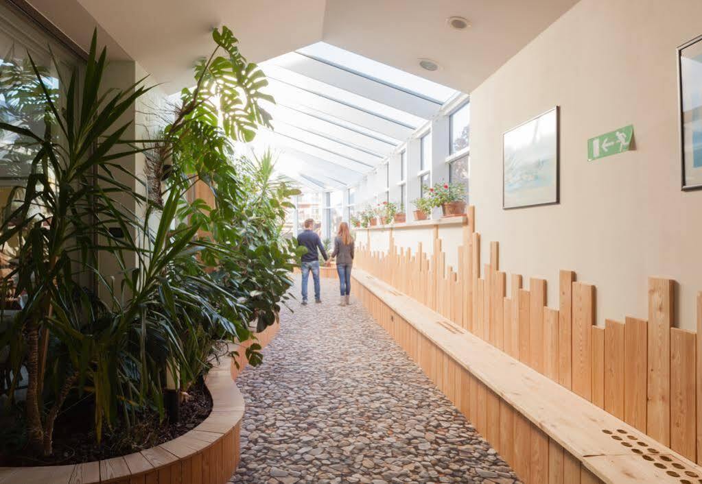 Alpholiday Dolomiti Wellness & Family Hotel Dimaro Bagian luar foto